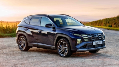 Hyundai Tucson front/side view