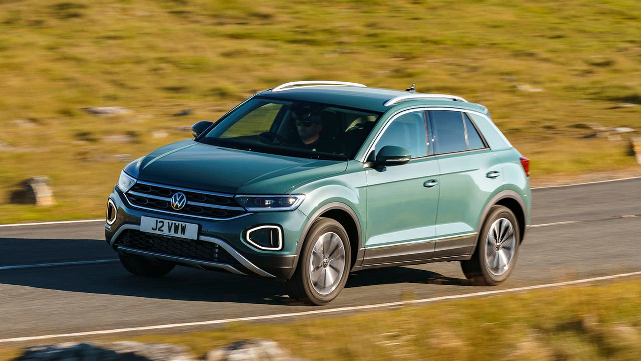 Volkswagen T-Roc in green/grey