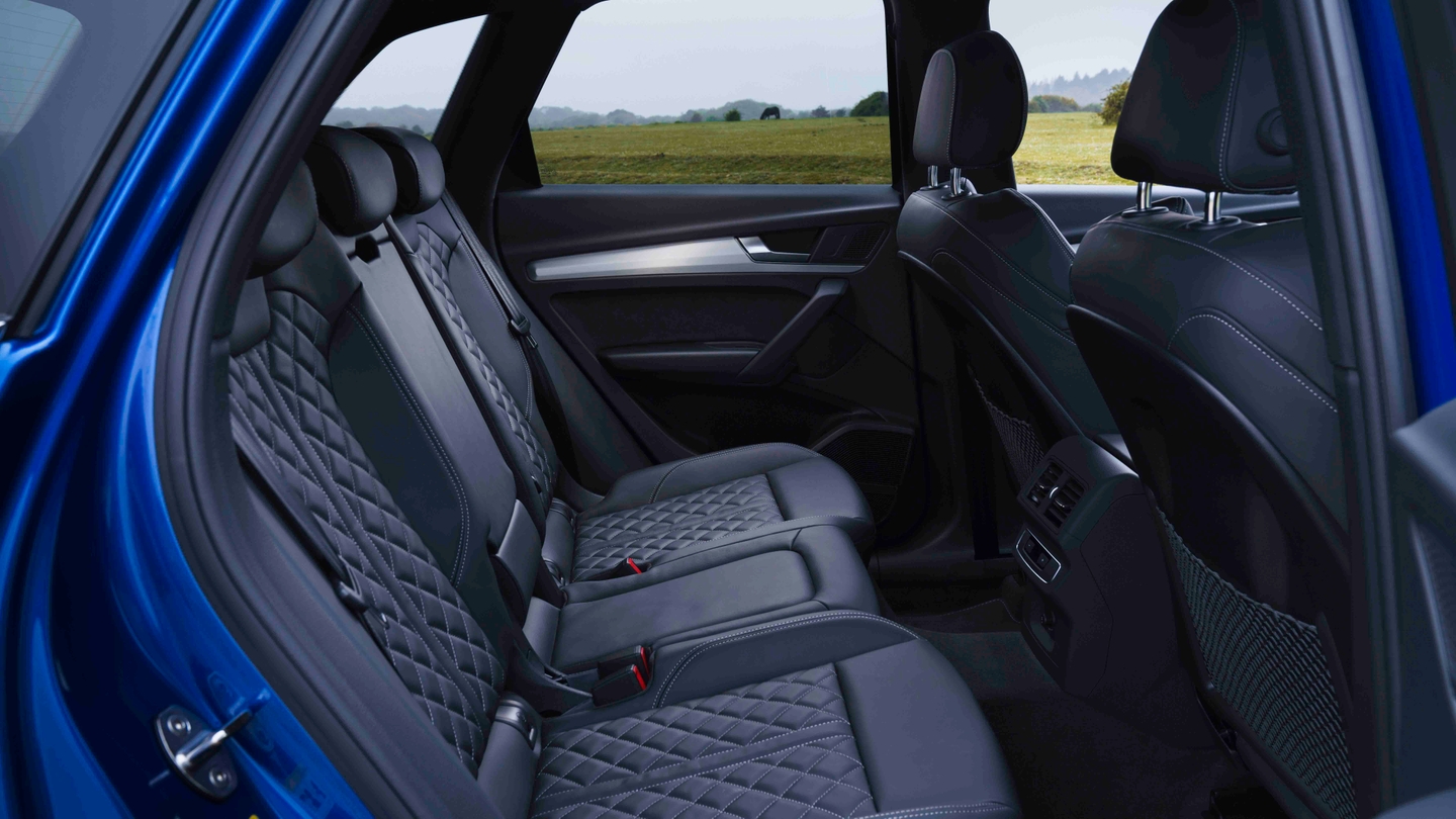 Audi Q5 rear seats