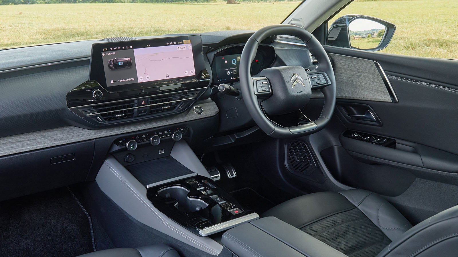 Citroen C5 X review image interior