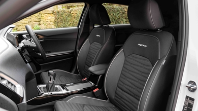 Kia ProCeed front seats