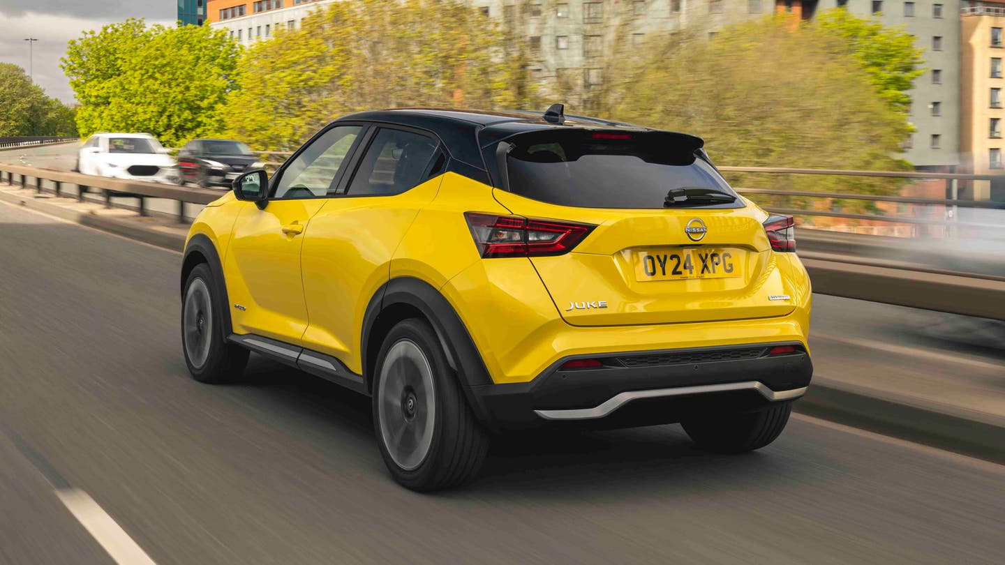 Nissan Juke driving rear view