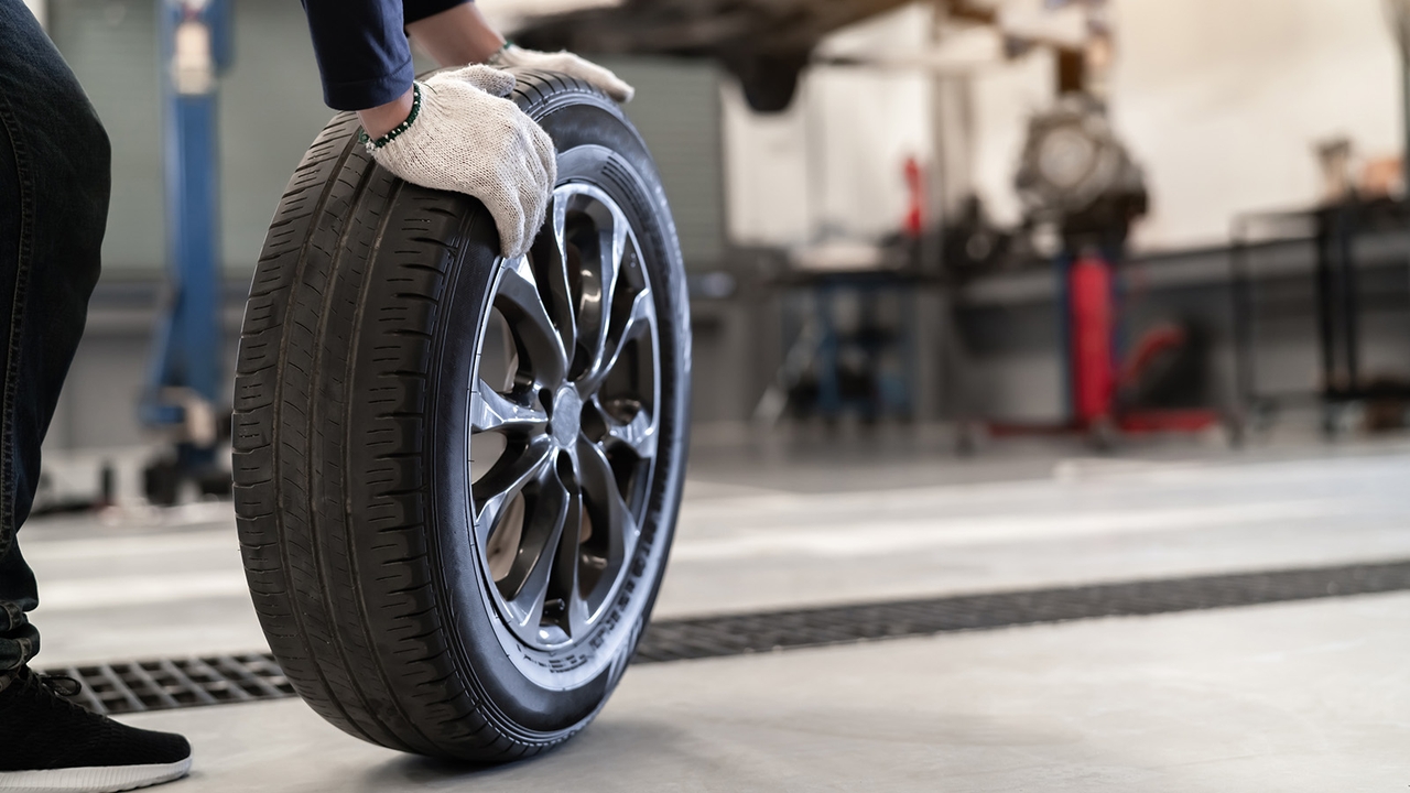 Tyre being rolled through service centre