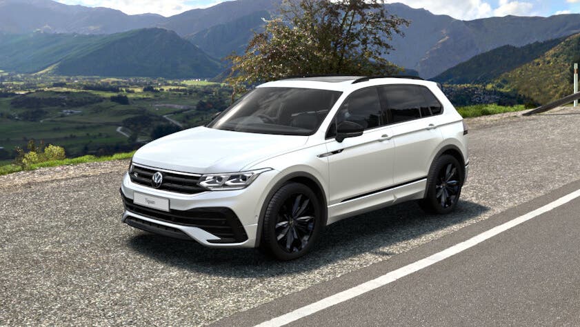 VW Tiguan Black Edition (painted white)