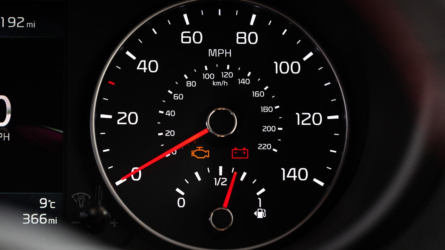 Kia Picanto review driver's dials speedometer