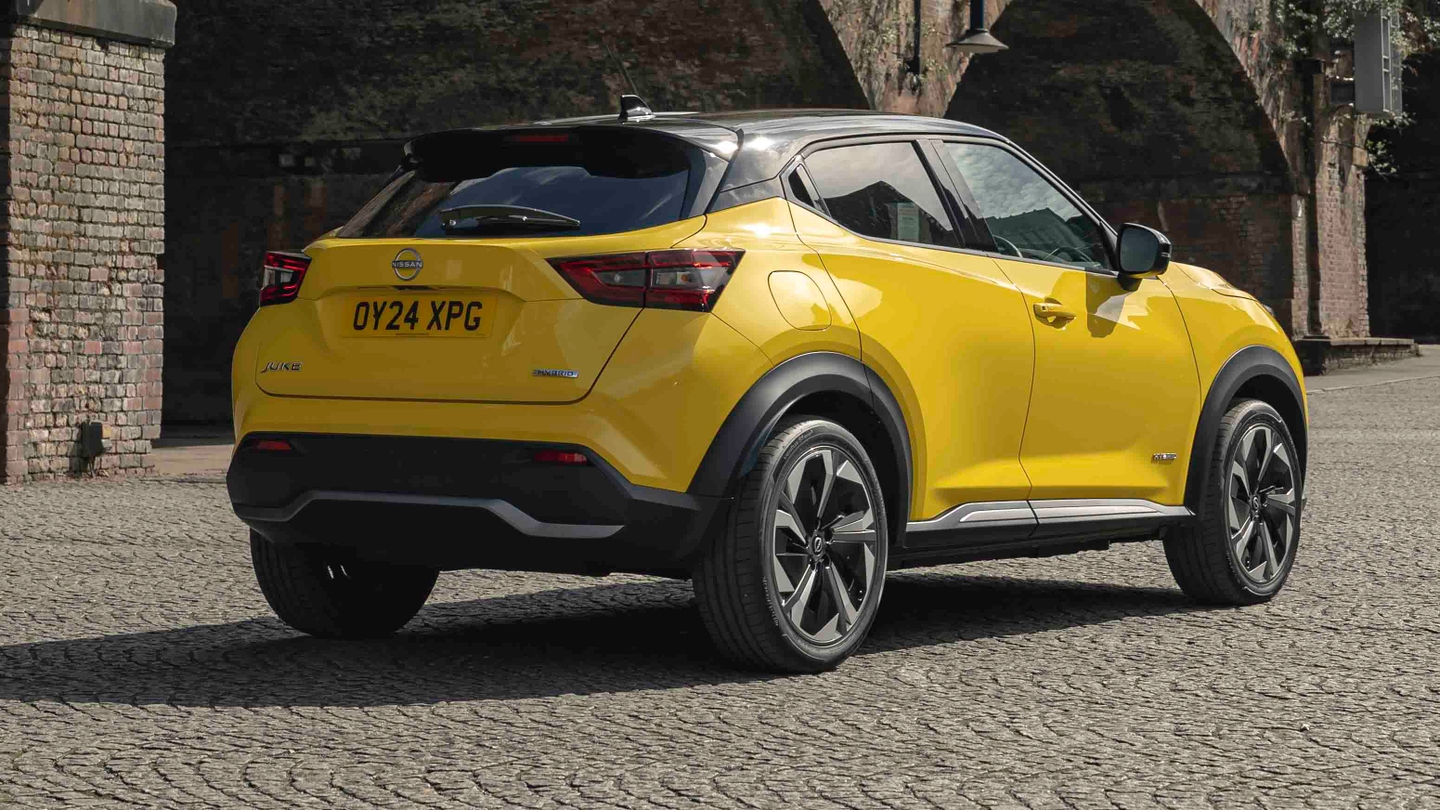 Nissan Juke rear static