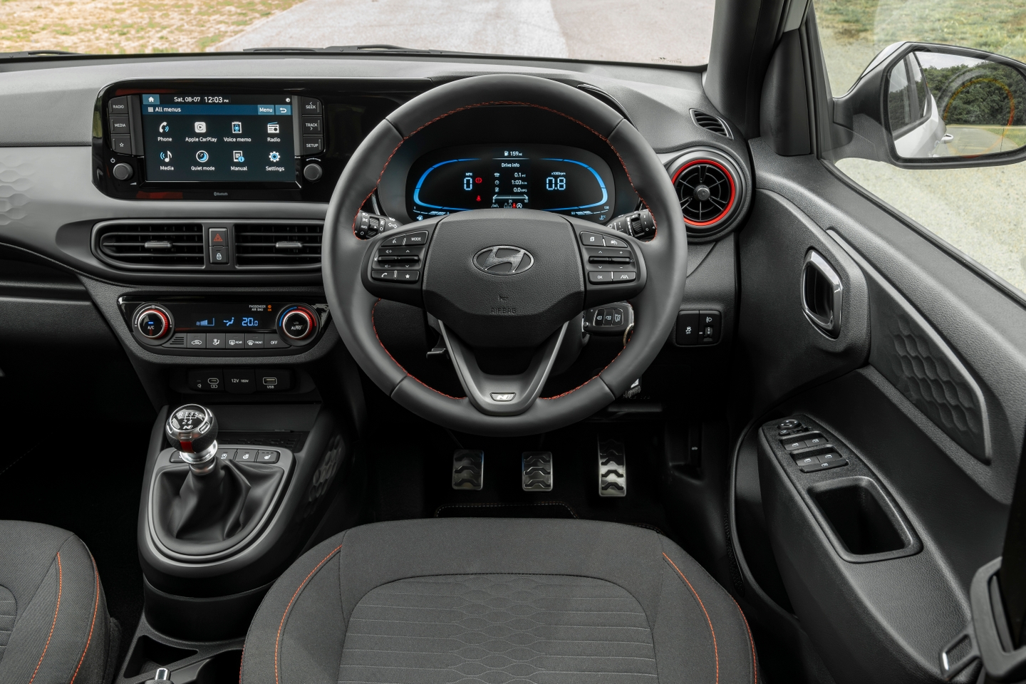 Hyundai i10 dashboard