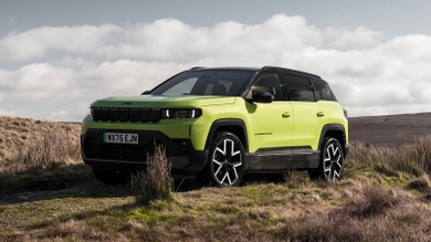 Review – Jeep Compass – front three quarter