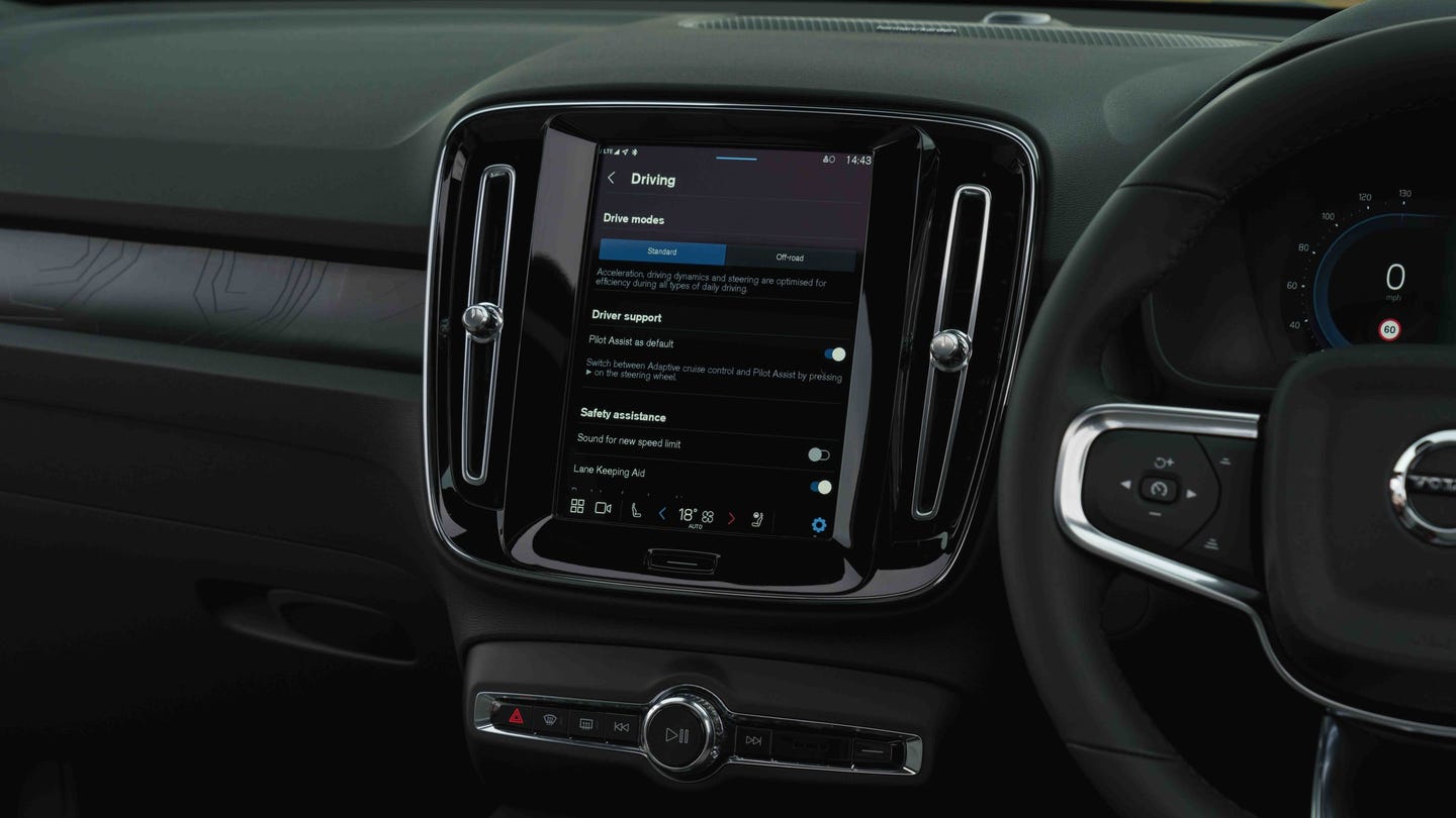 Volvo EX40 settings menu