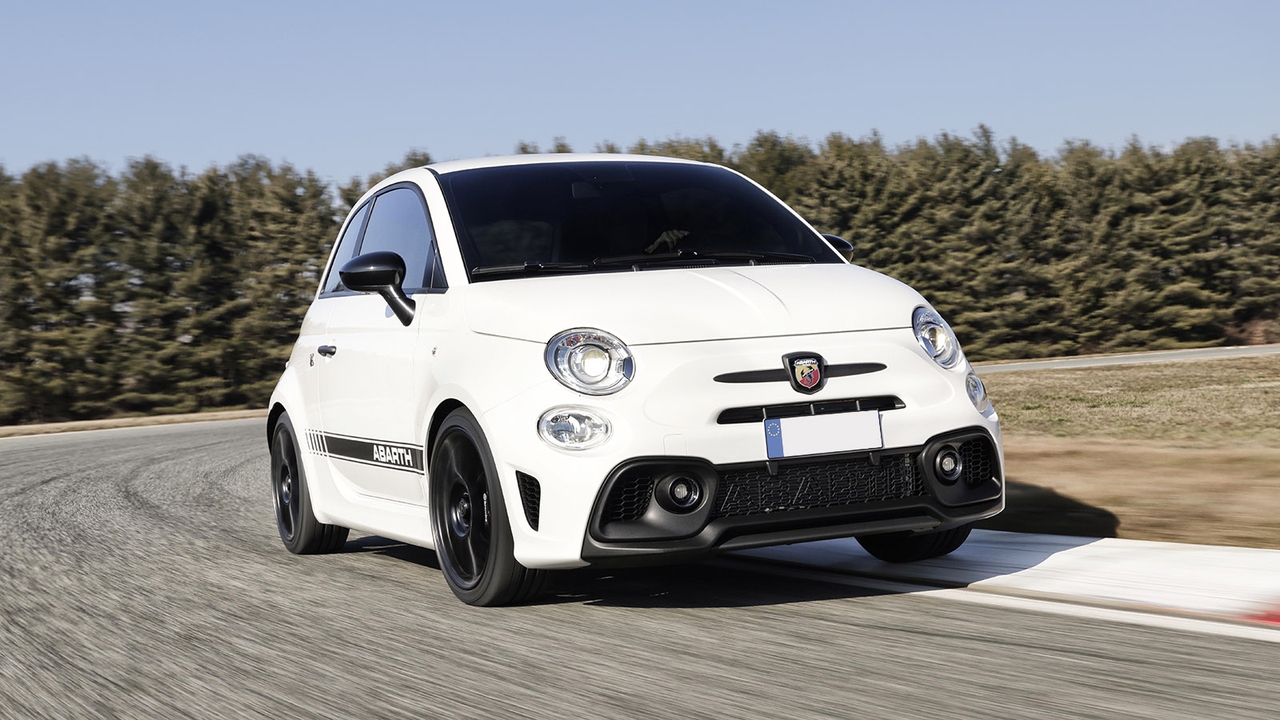 Abarth 695 in white, driving shot