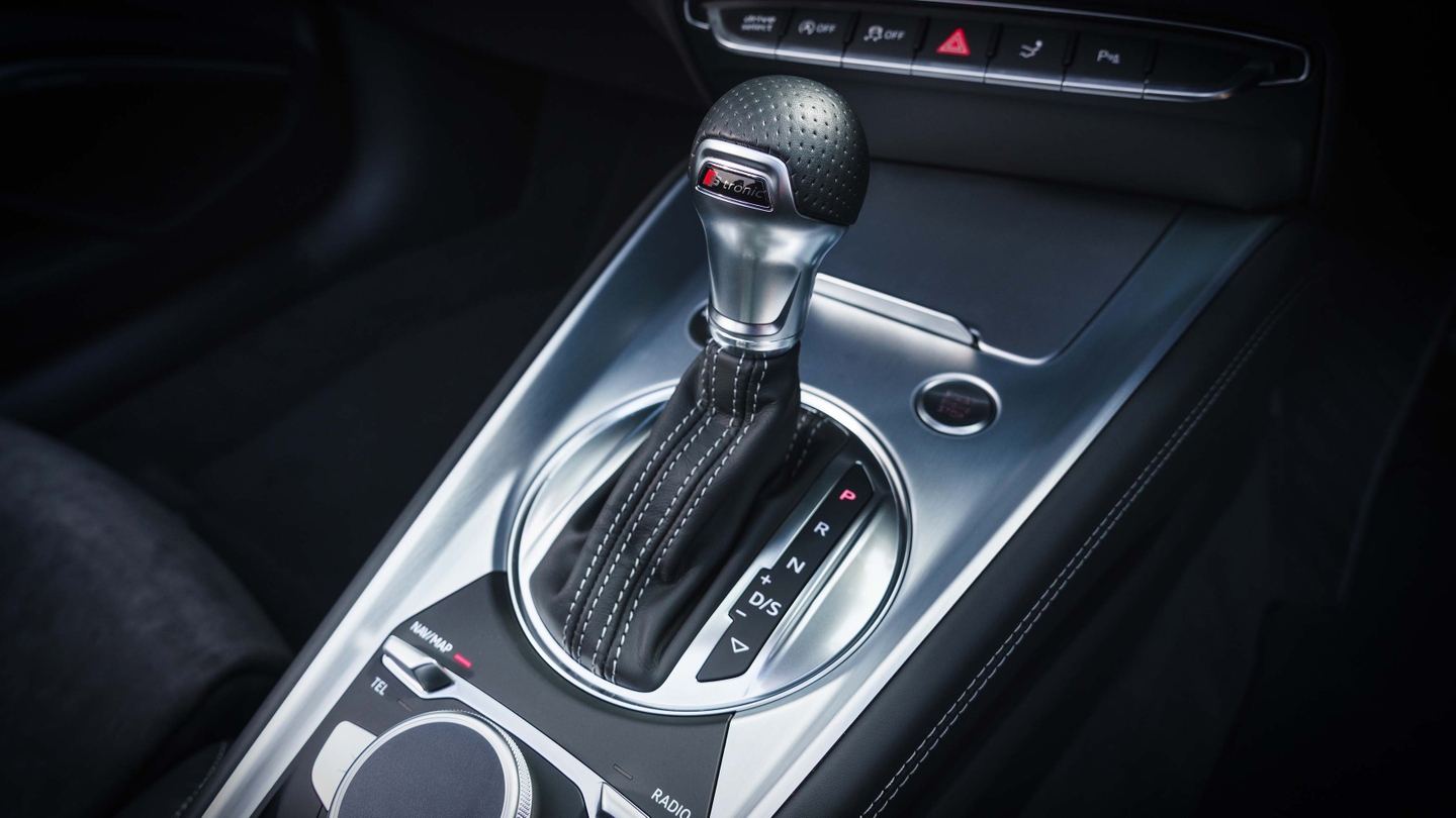 Audi TT gearlever