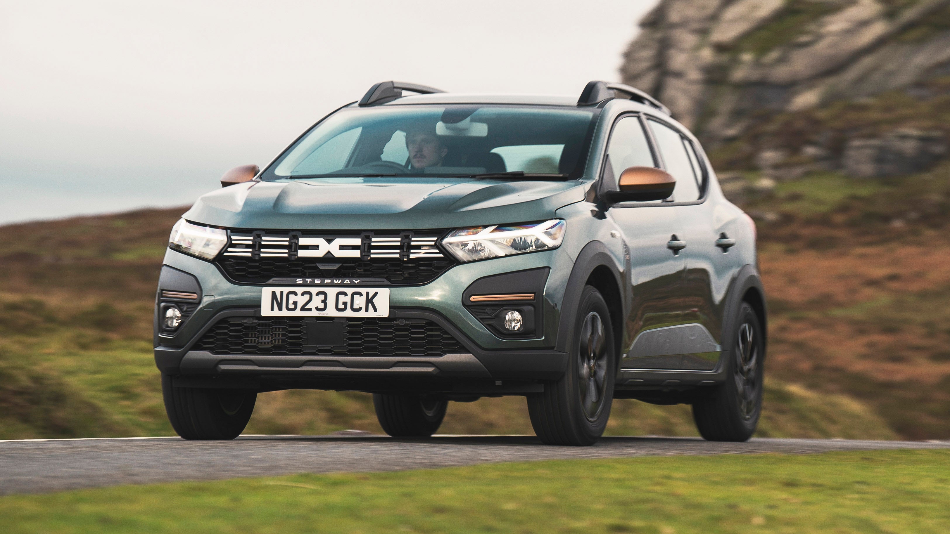 Dacia Sandero Stepway driving