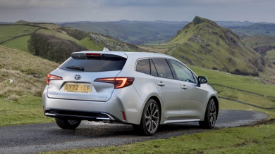 Toyota Corolla Touring Sports rear/side view