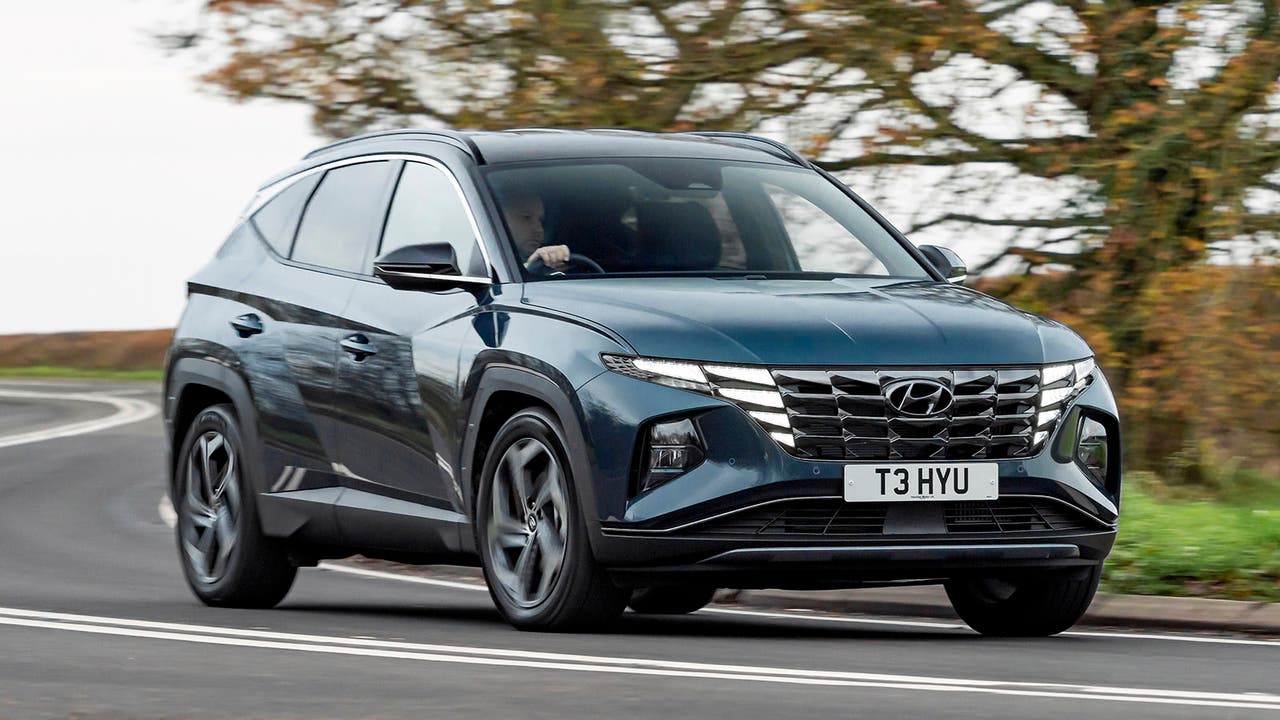 Hyundai Tucson in blue