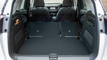 Vauxhall Crossland X boot seats down