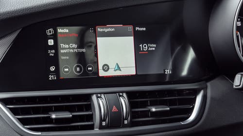 Alfa Romeo Giulia infotainment screen (main menu)