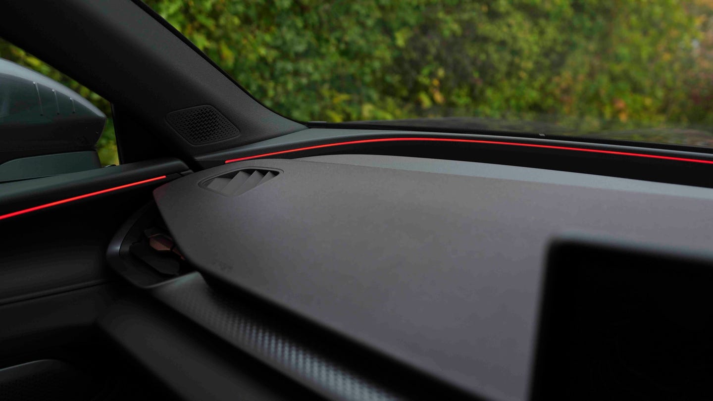 Cupra Terramar ambient lighting
