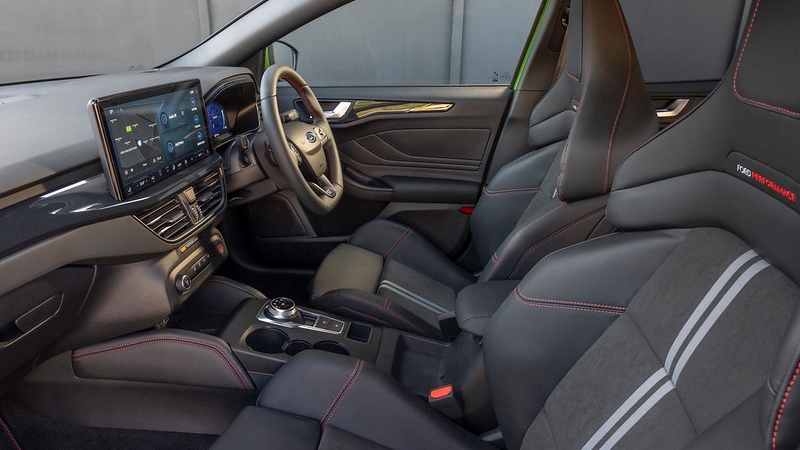 Ford Focus ST interior