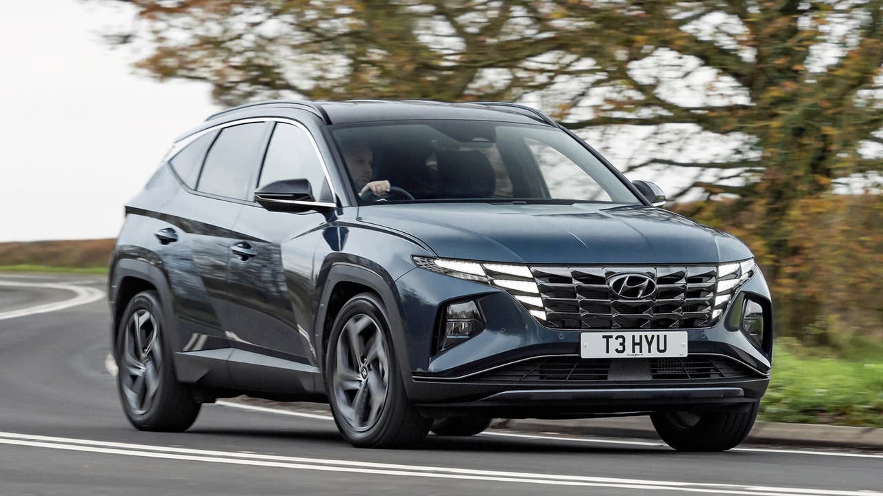 Hyundai Tucson in dark blue