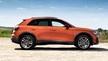 Audi Q3 side profile