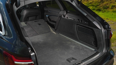 Audi A6 Avant boot