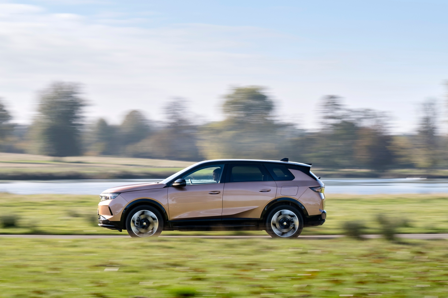 2025 Vauxhall Grandland side driving