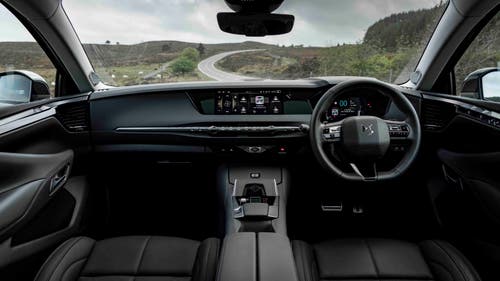 DS 4 interior