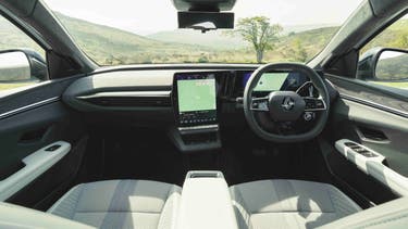 Renault Scenic E-Tech interior