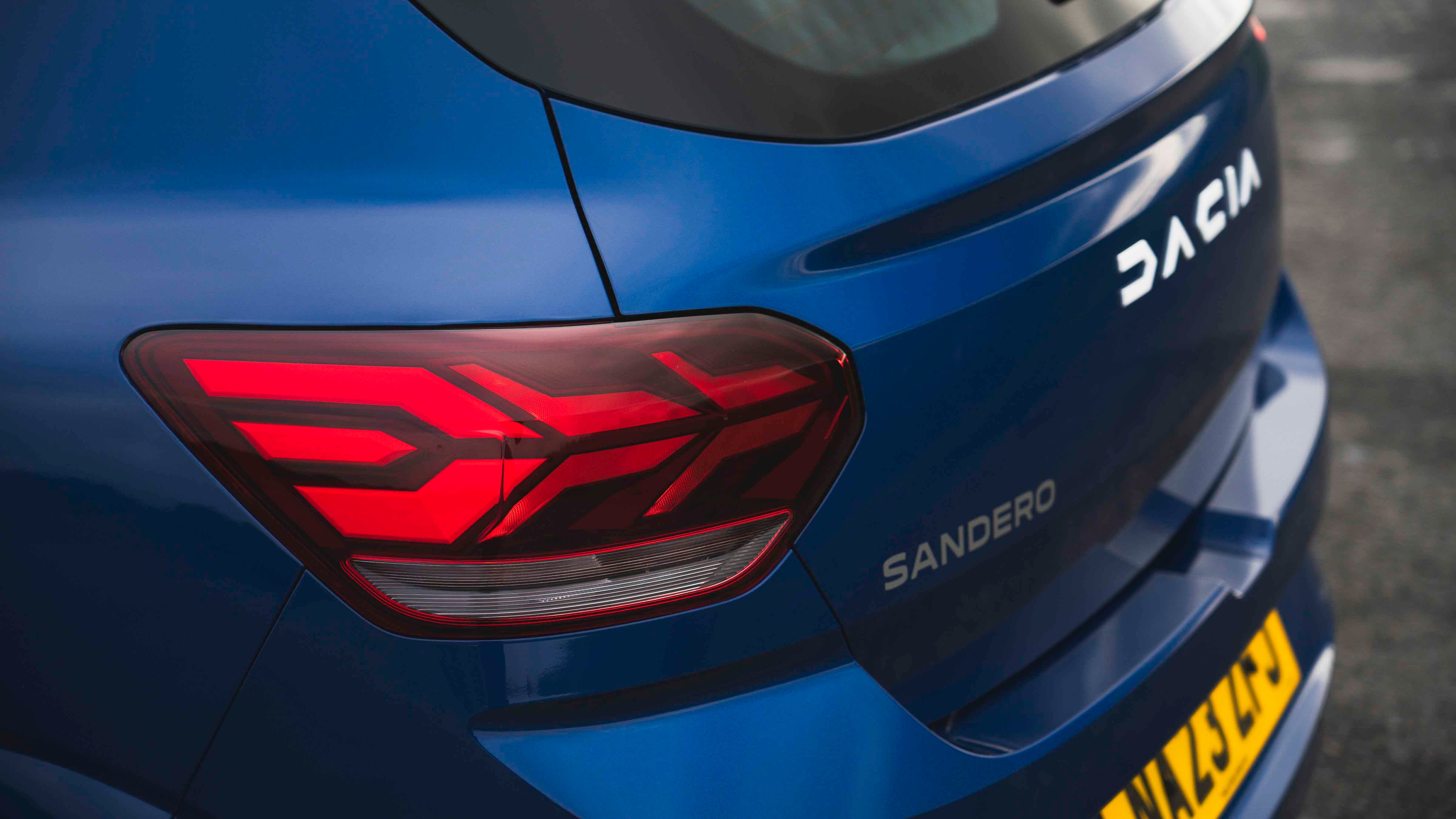 Dacia Sandero tail-light