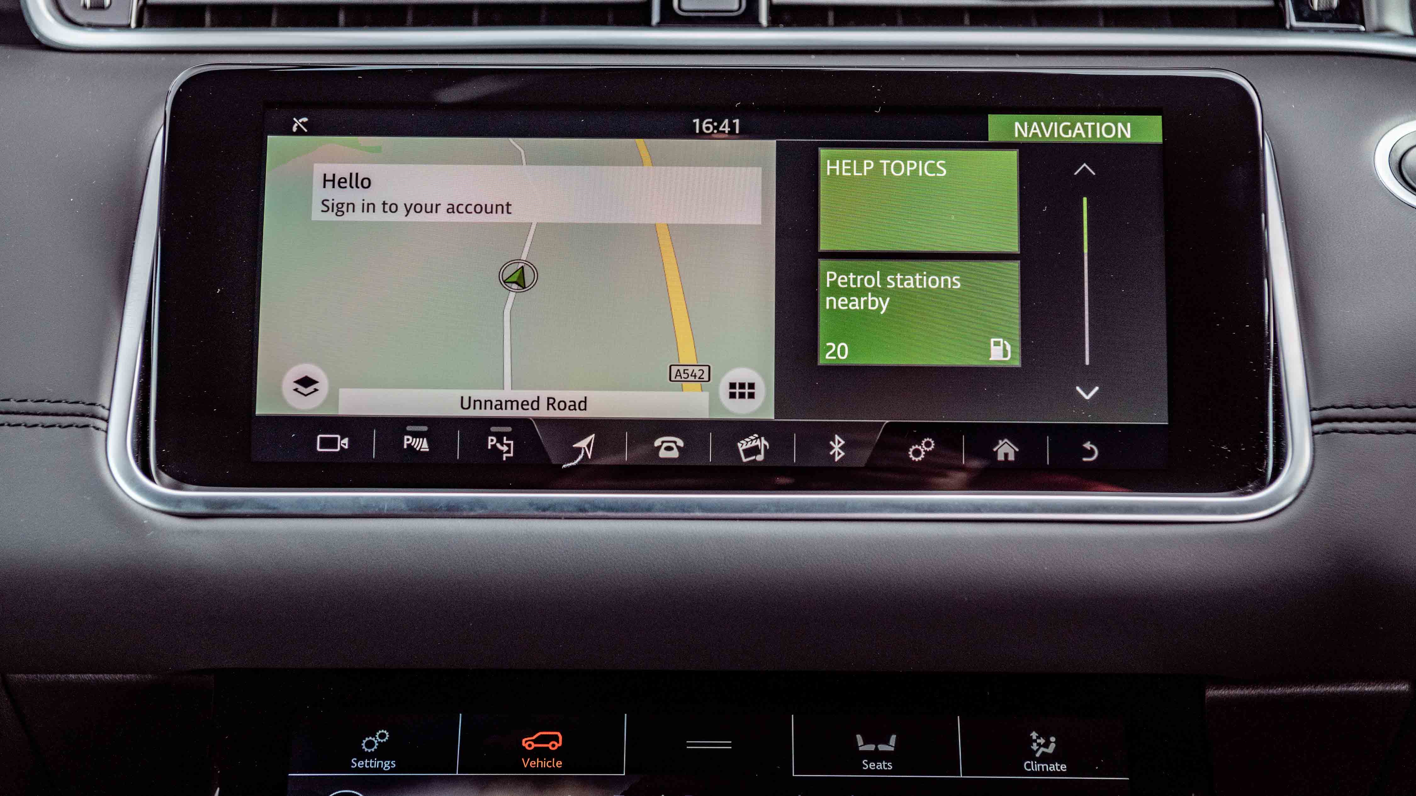 Range Rover Evoque touchscreen