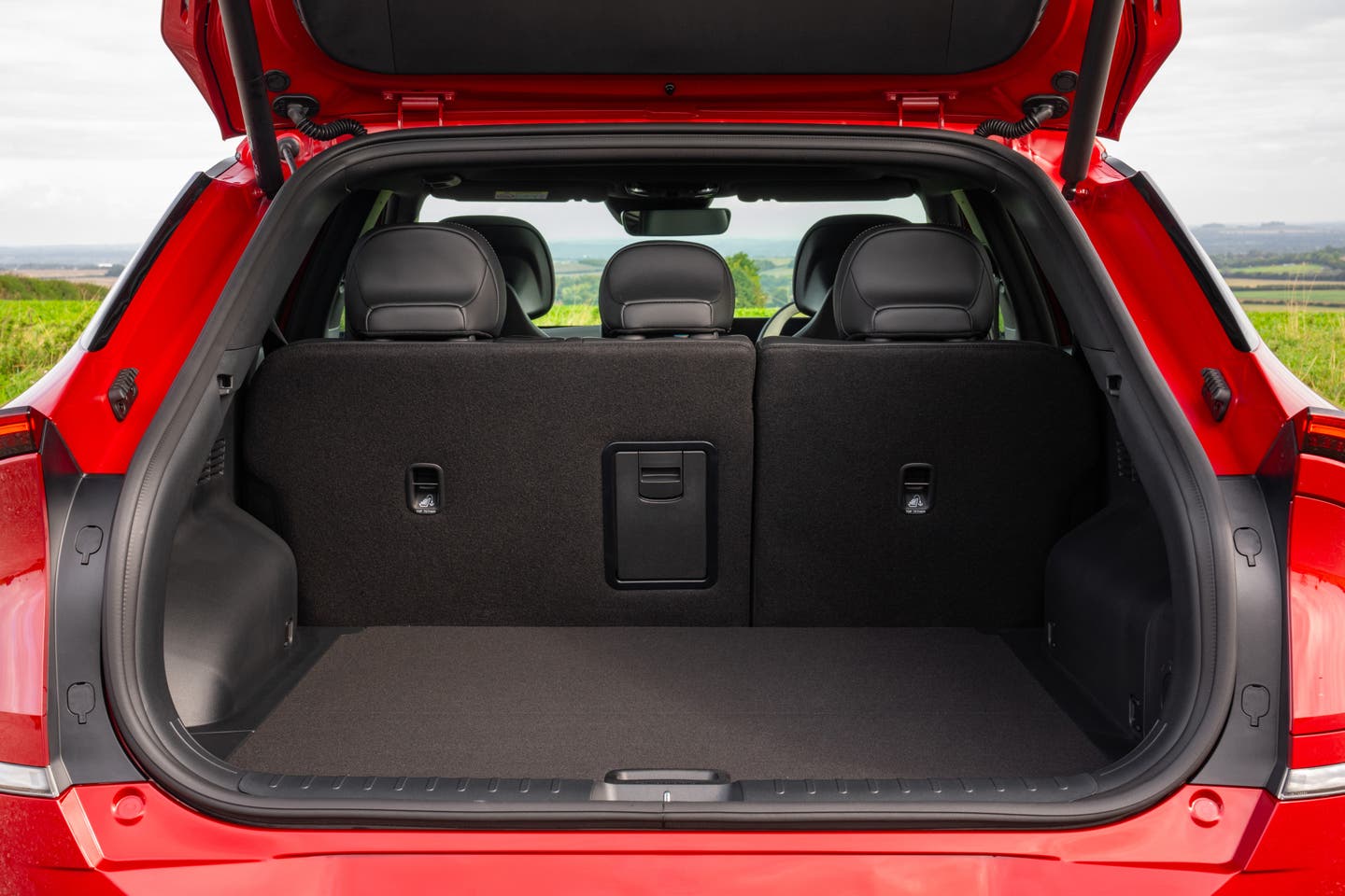 2024 Kia EV6 boot space