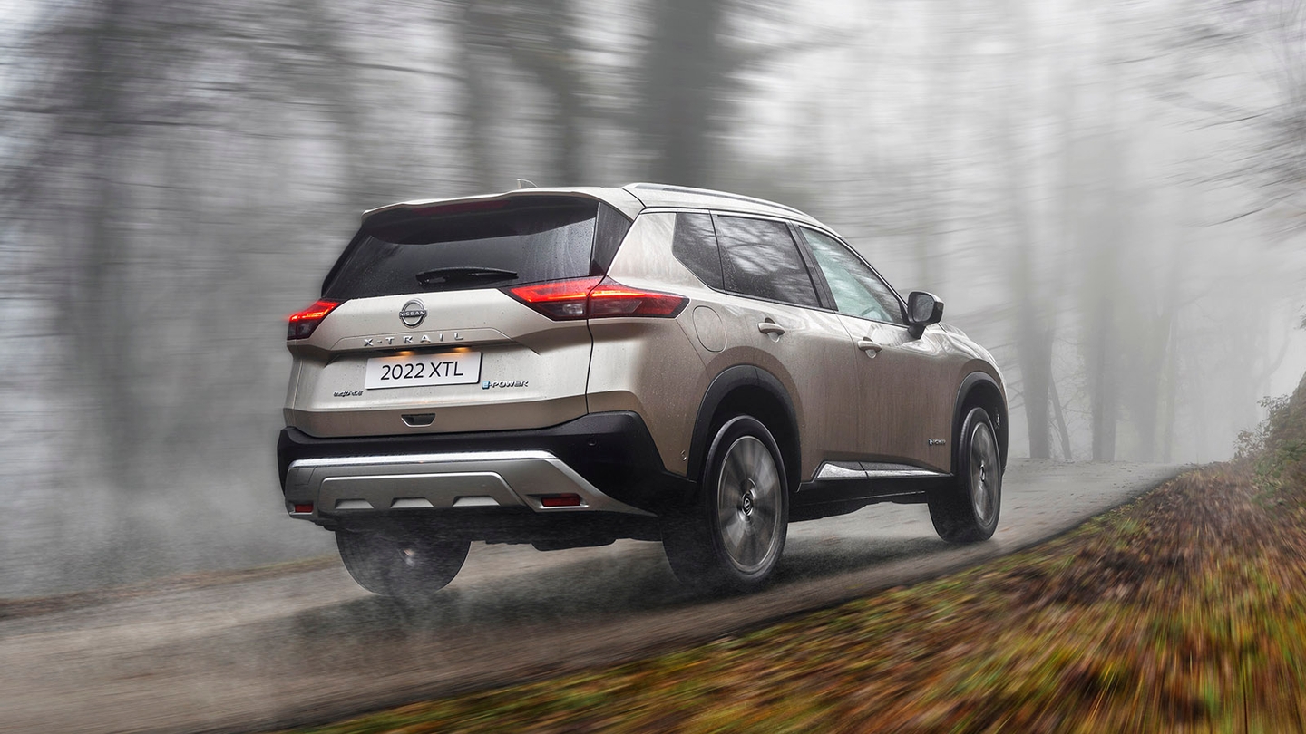 Nissan X-Trail review rear three quarter