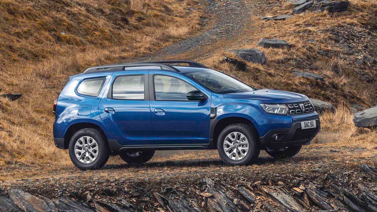 Dacia Duster in blue, off road shot