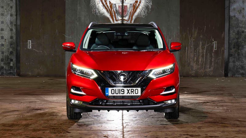Nissan Qashqai in red, front static shot