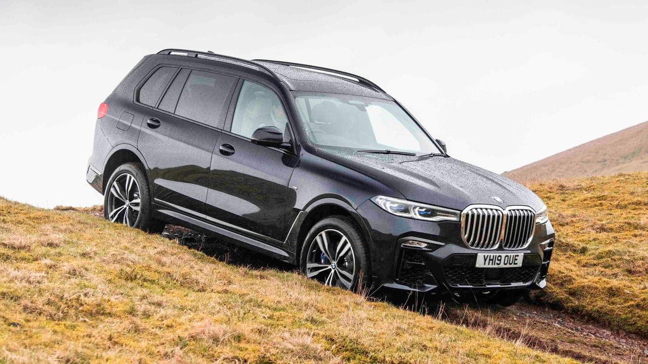 BMW X7 driving down hill