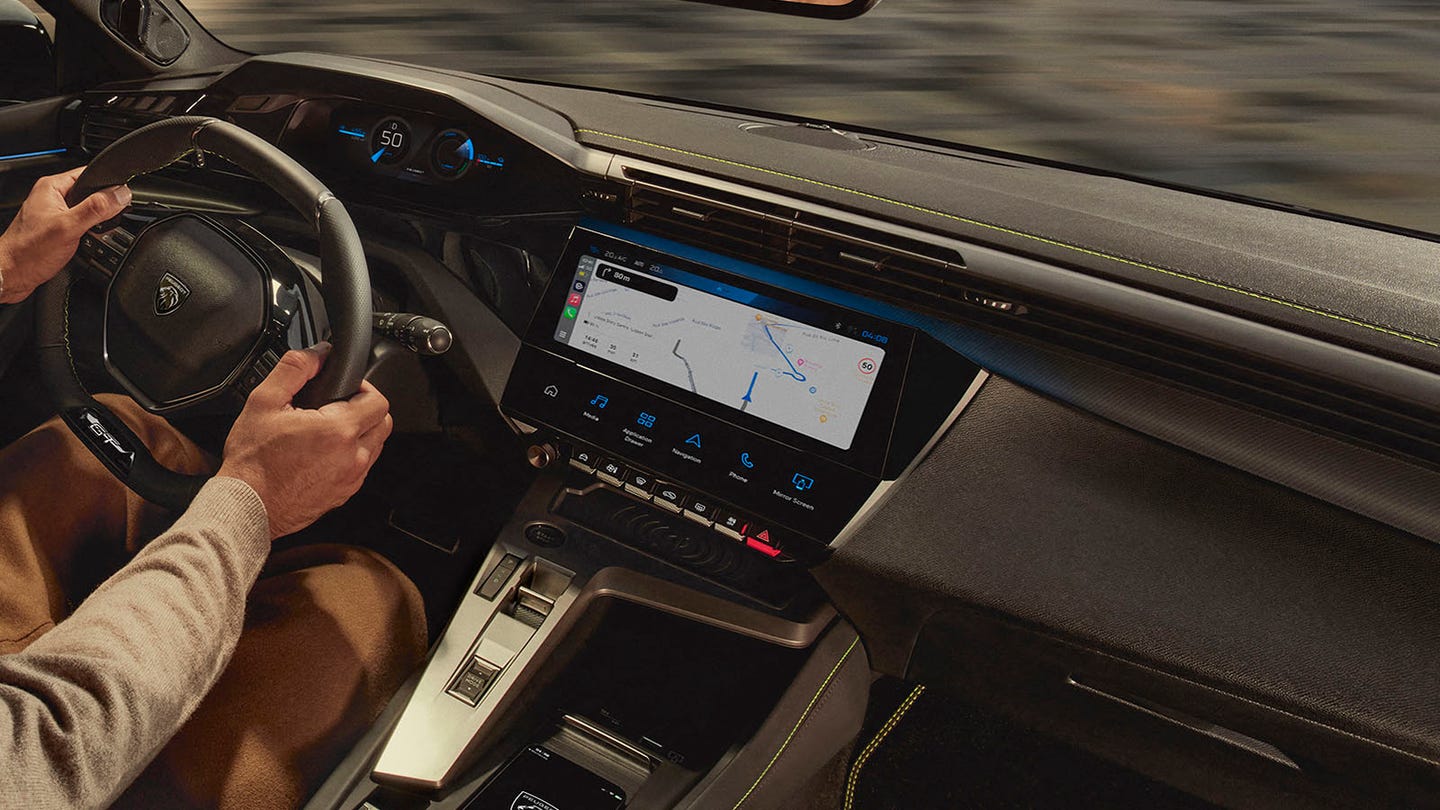 Review – Peugeot E-408 – infotainment system