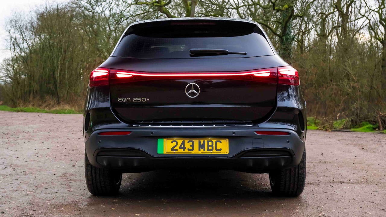 Mercedes EQA rear