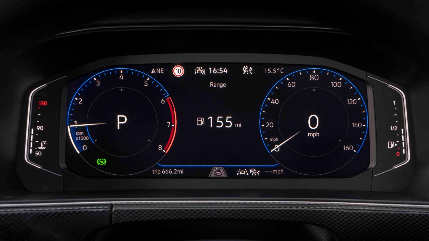 Volkswagen T-Cross digital dials