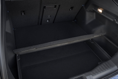 2025 Ford Capri boot floor angled