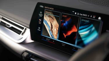 BMW iX1 touchscreen