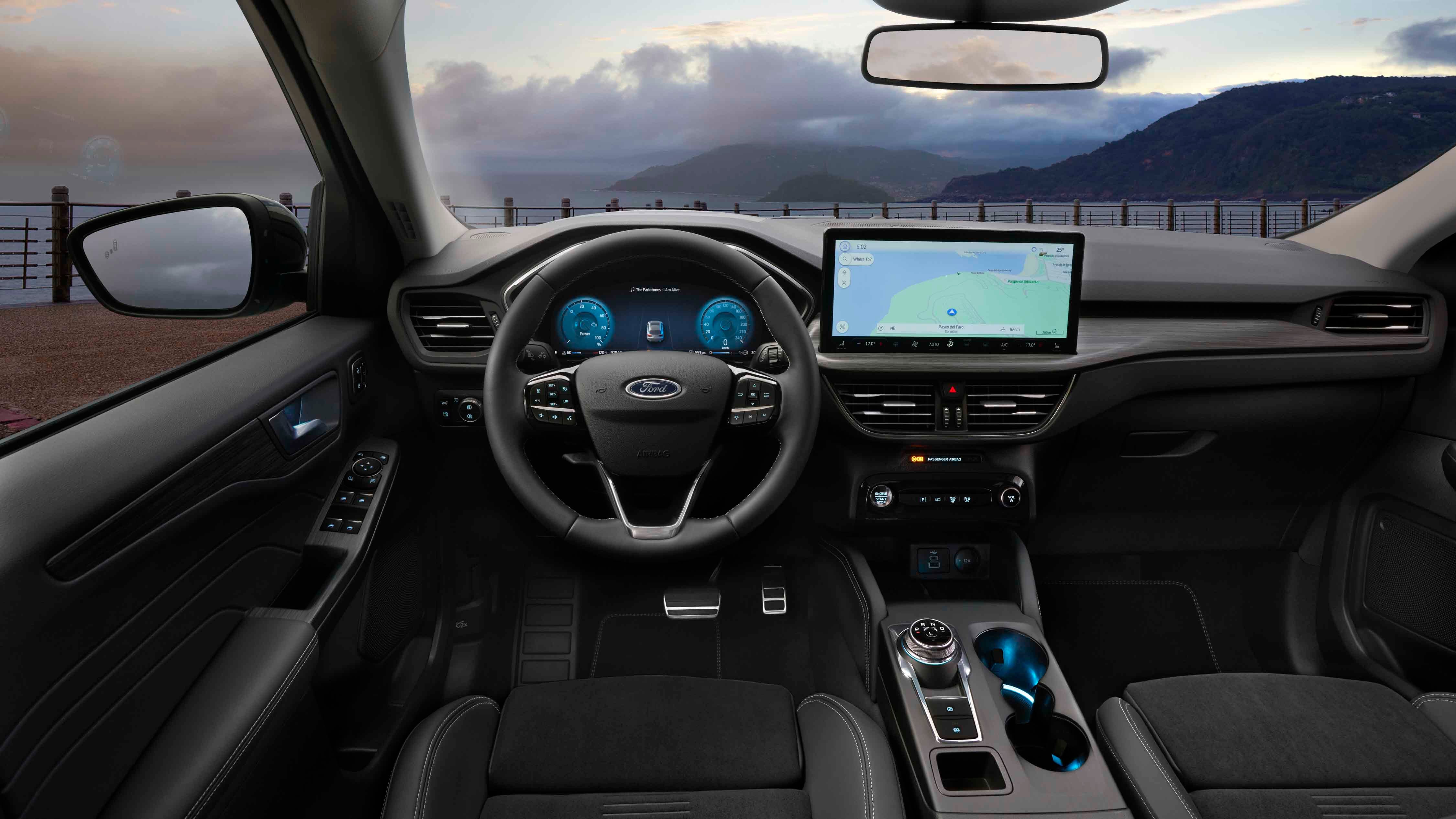 Ford Kuga facelift interior