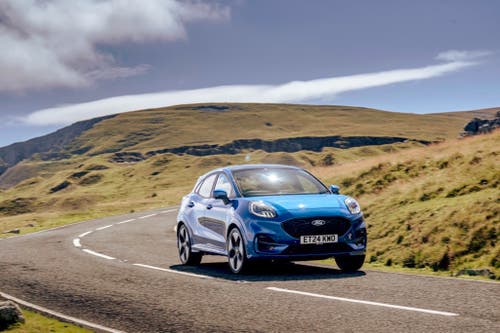 Ford Puma facelift driving front view