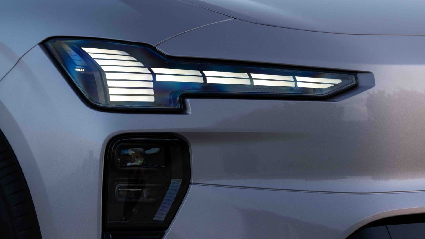 Volvo EX60 headlight