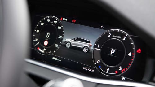 Range Rover Evoque digital dials