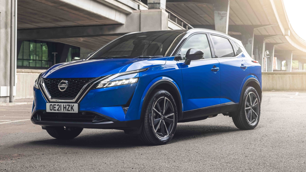 2021 Nissan Qashqai in blue