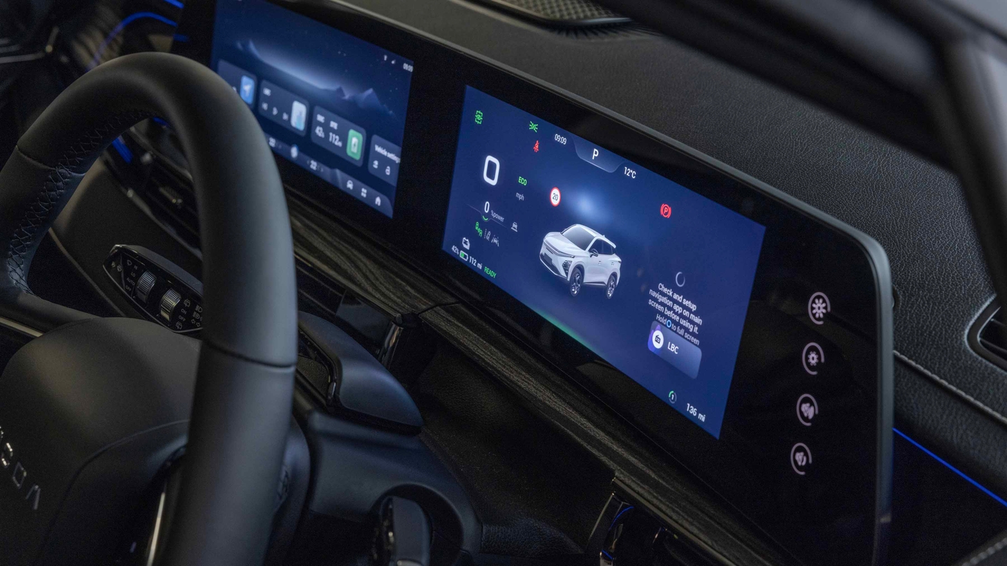 Omoda E5 driver's display