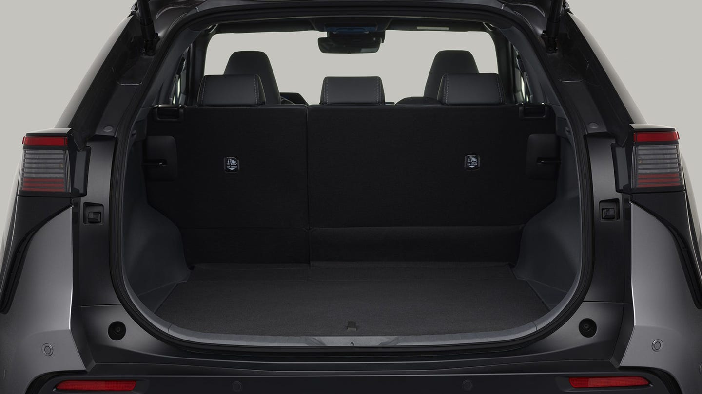 Toyota bZ4X review boot space