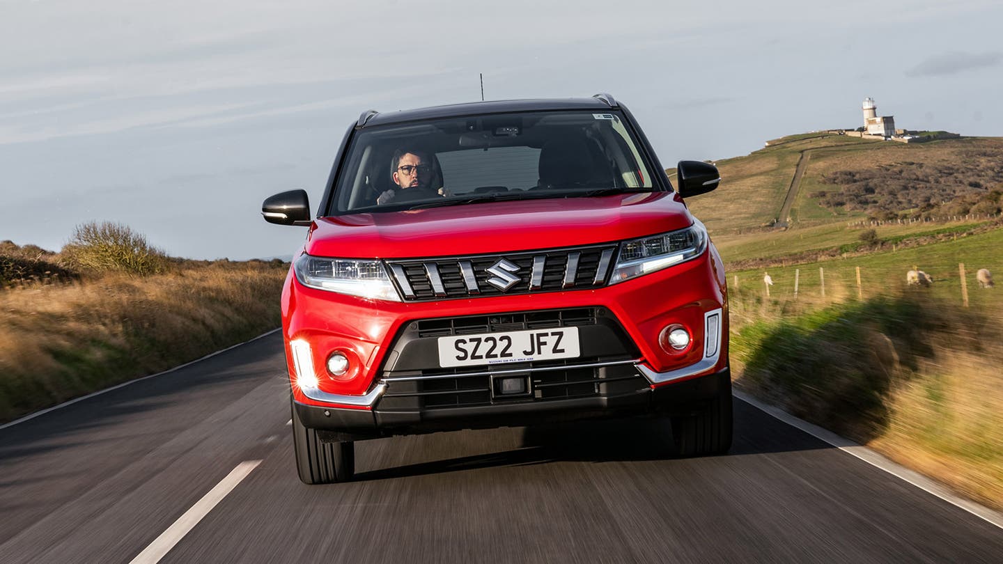 Suzuki Vitara review front