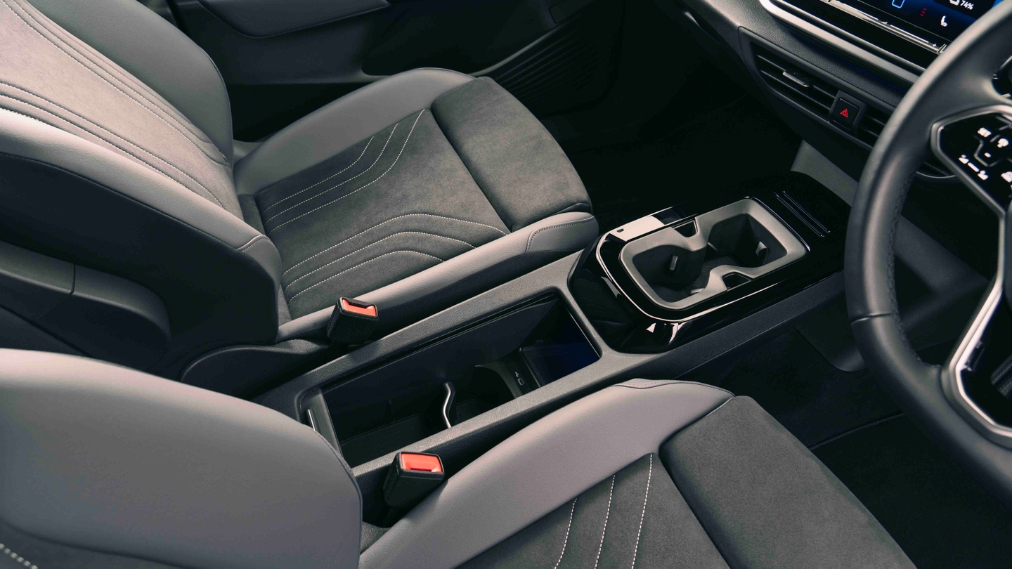 Volkswagen ID.4 centre console