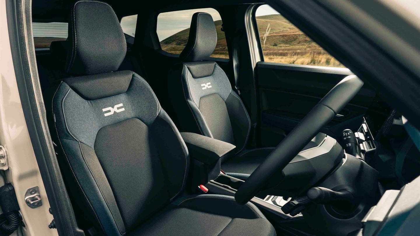 Dacia Duster seats